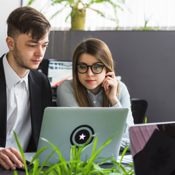 How Job Management Software Helps Tradespeople Manage More Jobs With Less Admin