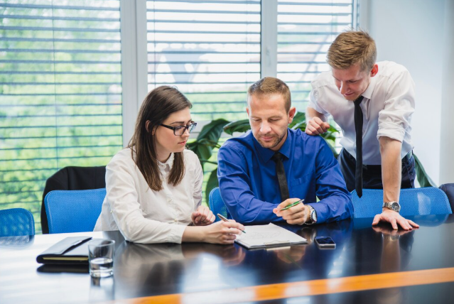 How Insurance Outsourcing Can Help Australian Insurers Scale Operations